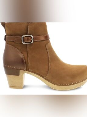 DANSKO New Anya Nubuck size 41 new in box